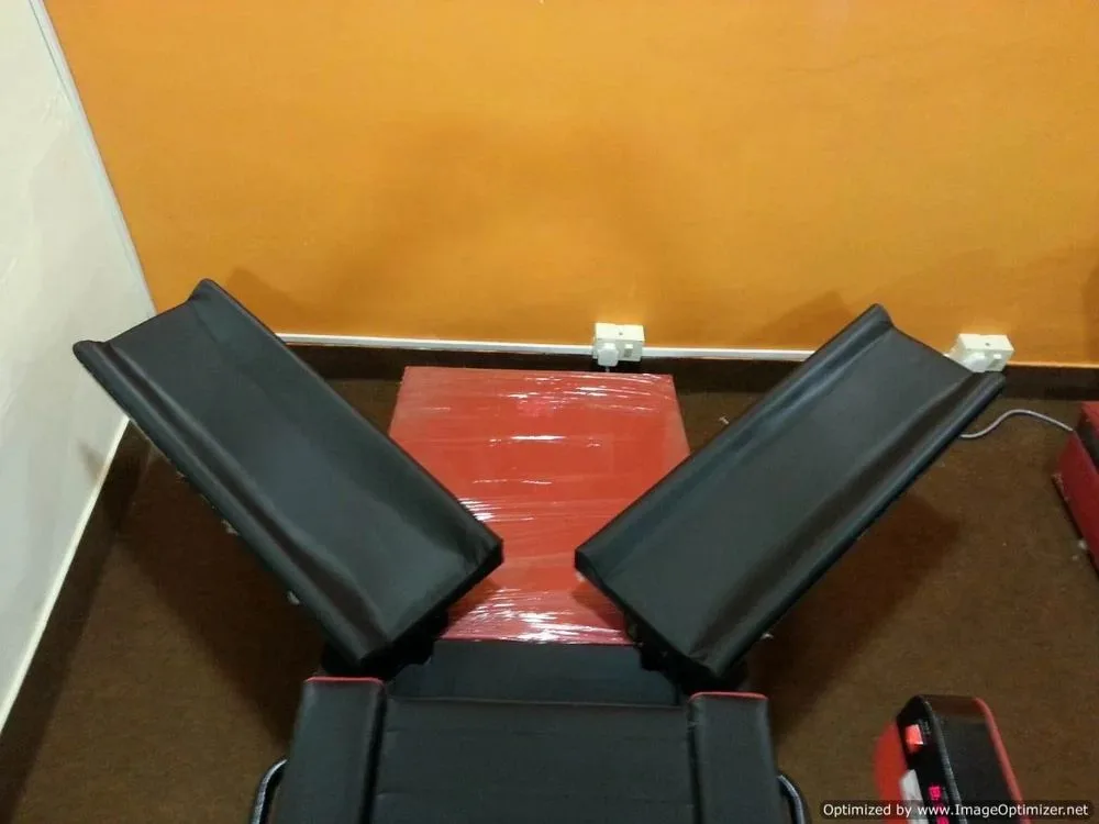 Weight Loss Toning Table For Fitness Centre